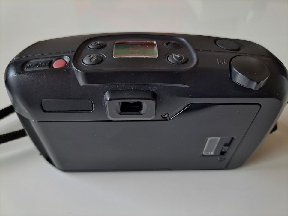 Fotokamera Typ Pentax Espio 838, mit Tasche in Dresden