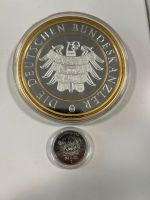 Medaille und Münze von Konrad Adenauer  1949-1963 Frankfurt am Main - Preungesheim Vorschau