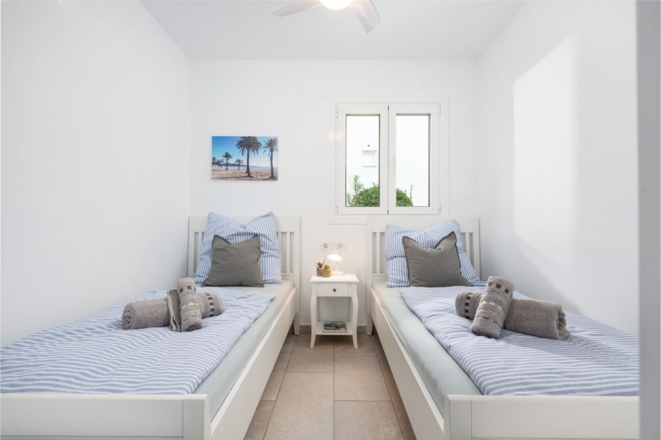 Mallorca neue Wohnung Apartment Strand Terrasse Garten Pool Auto in Thannhausen