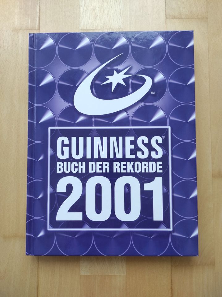 Guinness - Buch der Rekorde 2001 in Donauwörth