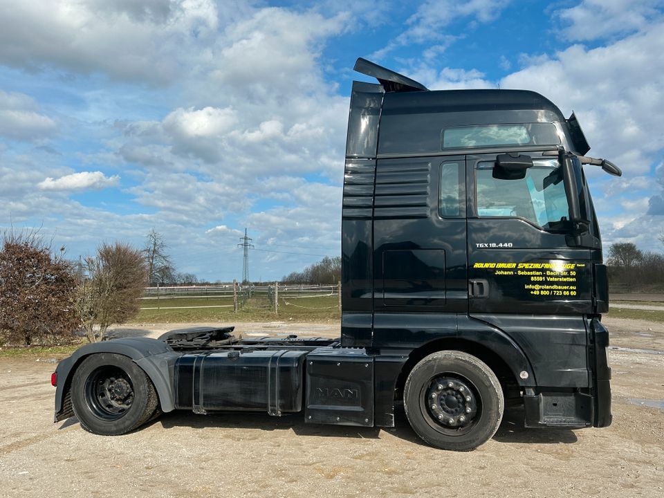 MAN TGX 18.440 Volumen-Sattelzugmaschine LKW in Vaterstetten