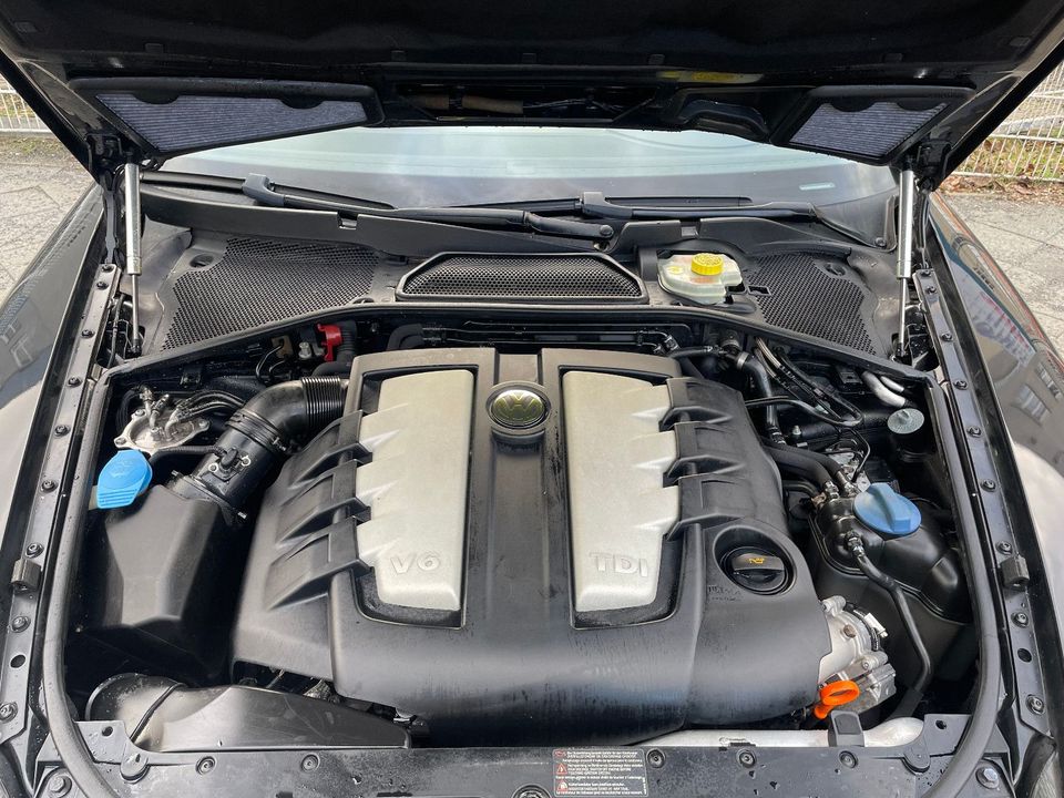 Volkswagen Phaeton 3.0  V6 TDI 4Motion.Auto.Leder Beige.Nav in Berlin