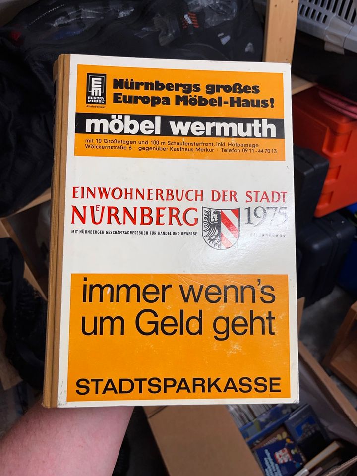 Rarität: Einwohnerbuch der Stadt Nürnberg von 1975 in Erlangen