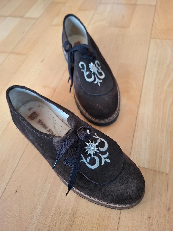 Haferlschuhe braun Tracht Velours echt Leder Gr 39 in Nürnberg (Mittelfr)
