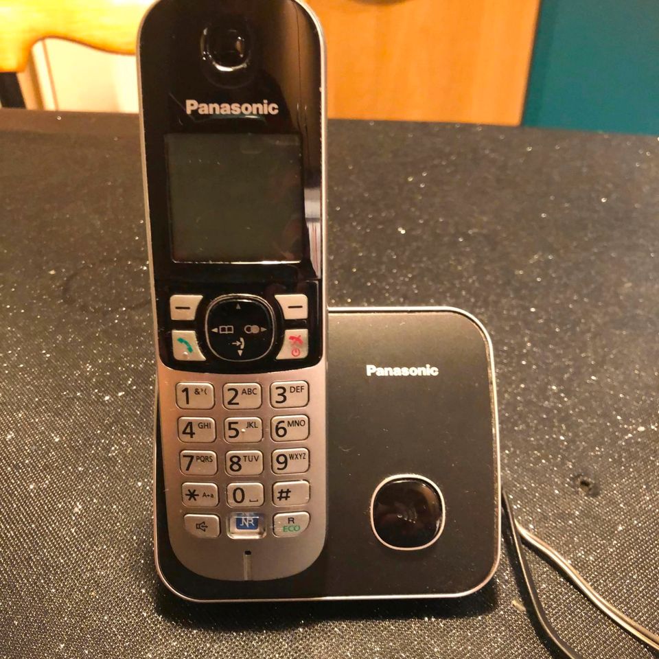 Panasonic Telefon, sehr guter Zustand in Rickling