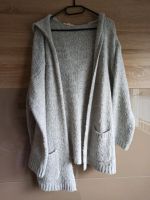 Warme Strickjacke von Esprit Grösse M Nordrhein-Westfalen - Gummersbach Vorschau