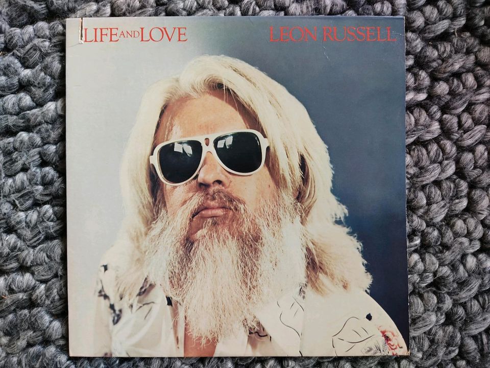 Leon Russel Life and Love Vinyl LP in Hamburg