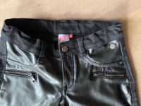 Vingino sehr coole schwarze Jeans Hose Gr. 12 152 neuwertig Hessen - Dreieich Vorschau