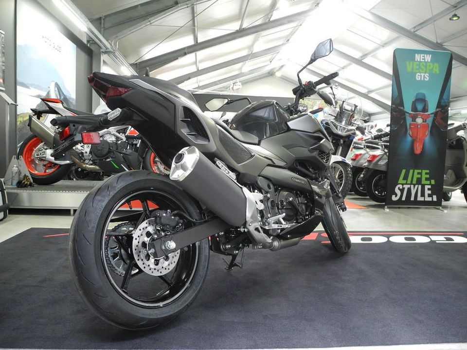 Kawasaki Z7 Hybrid *NEUHEIT* *SOFORT* in Langenzenn