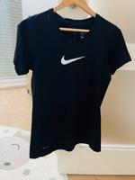 Nike Dri-Fit Damen Tshirt Bayern - Kalchreuth Vorschau