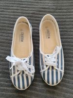 Damenschuhe Größe 36 blau weiss gestreift Berlin - Reinickendorf Vorschau