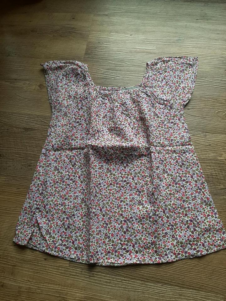 Shirt T-Shirt Bluse Mädchen Sommer Größe 140 Lila Rose in Beelitz
