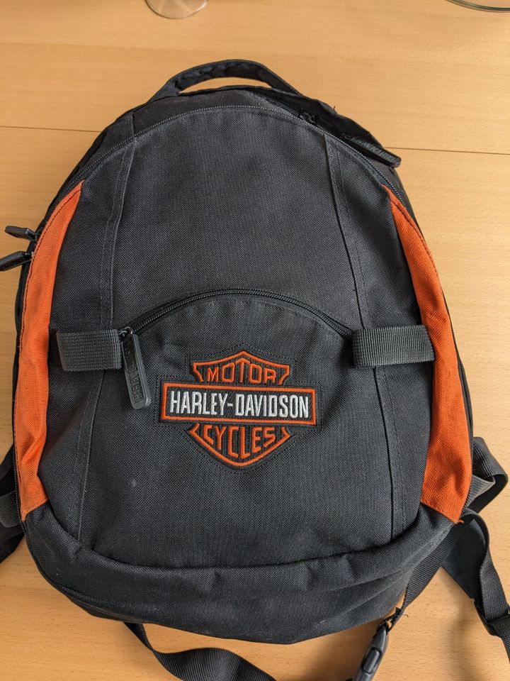 Harley Davidson Rucksack, schwarz-orange in Isernhagen