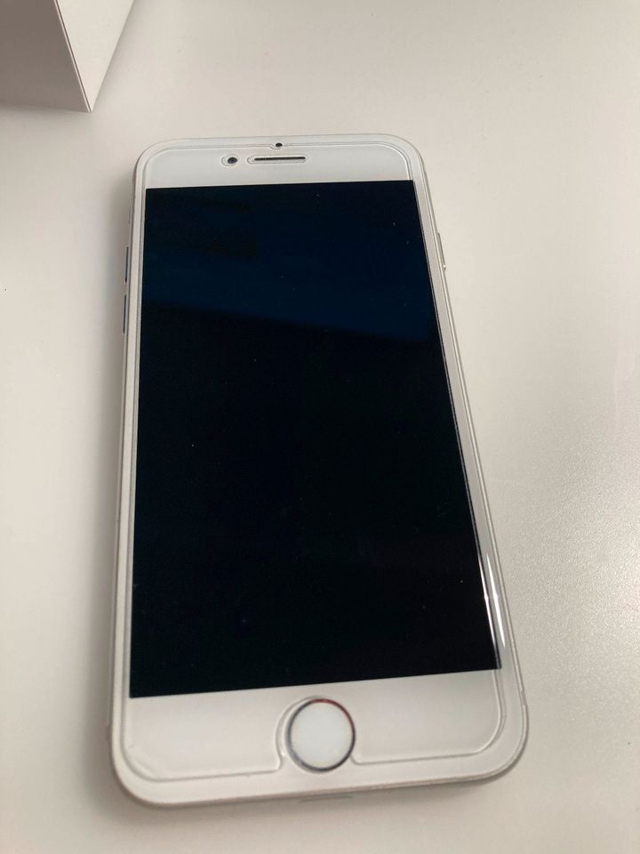 iPhone 7 Apple in Dänischenhagen