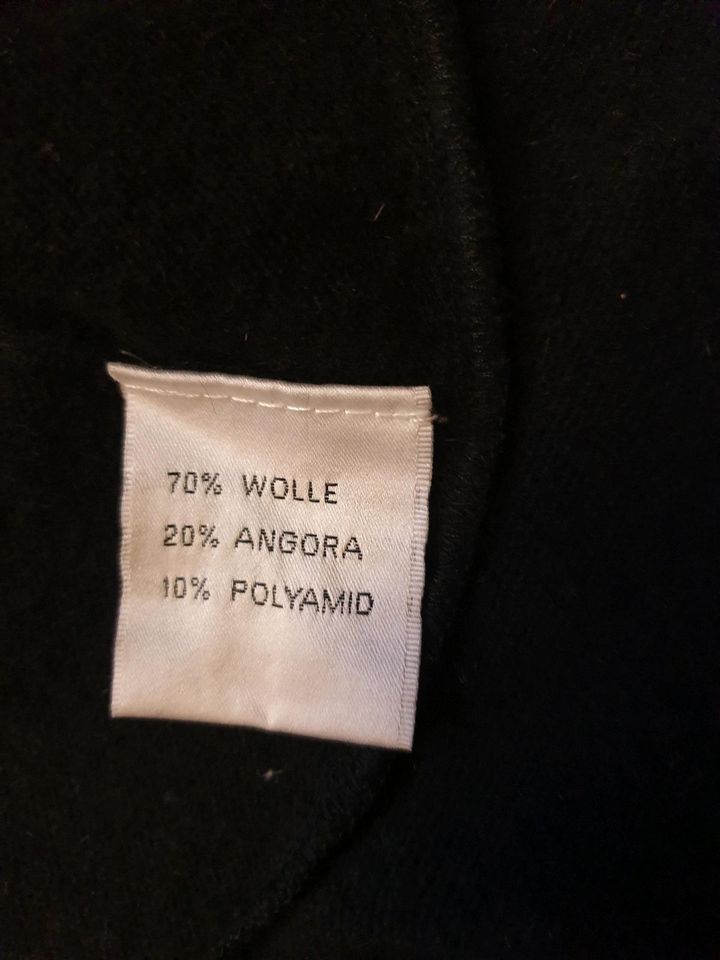 Schwarze Strickjacke von "JOY" in Stuttgart