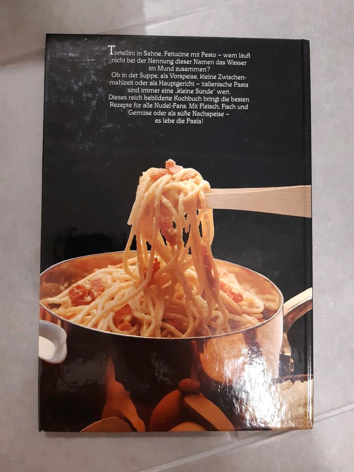 Kochbuch italiensche Küche Pasta in Karlskron