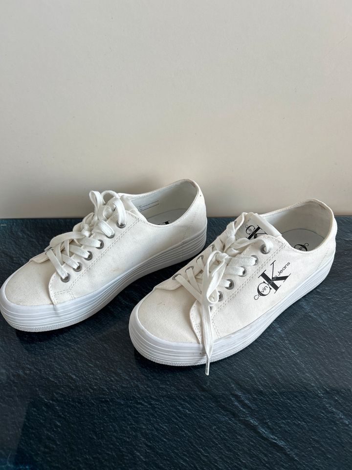 Calvin Klein Sneaker Freizeitschuh Sportschuh Schuhe in Osterholz-Scharmbeck