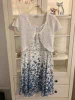 Wunderschönes Kleid mit Bolero, Weiß / Blaue Blumen, Zero, Gr. 44 Lindenthal - Köln Sülz Vorschau
