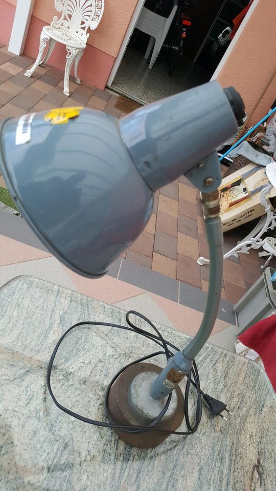 Tischlampe in Worms