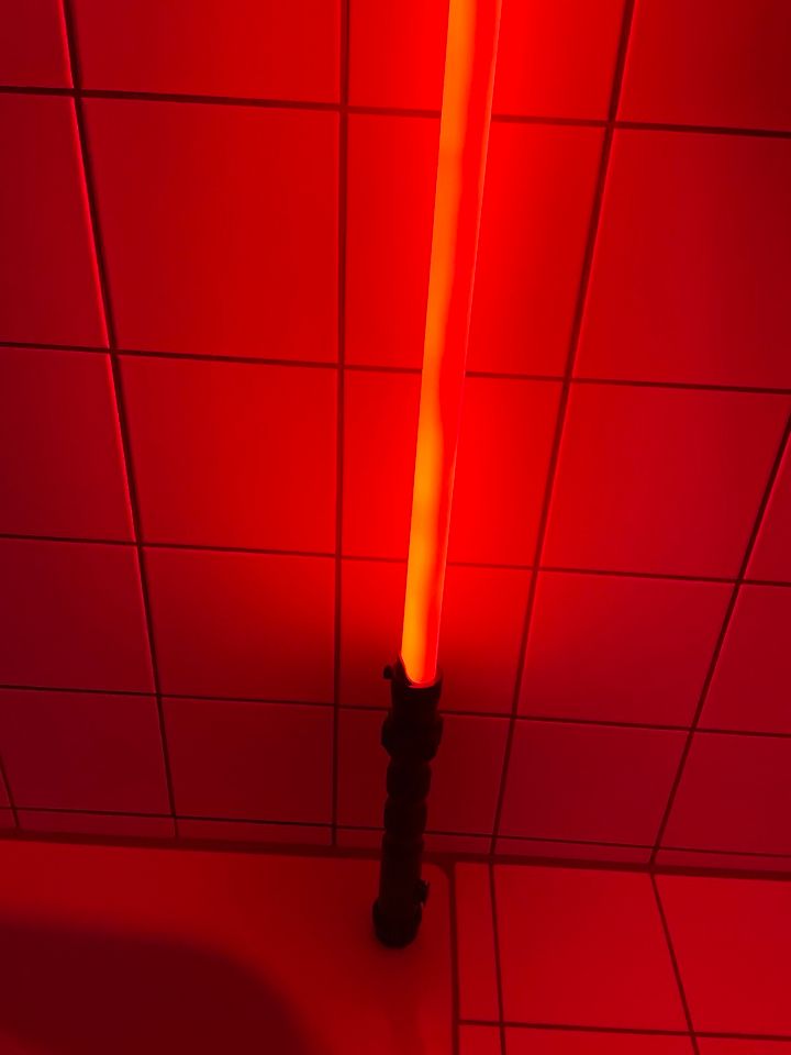 Genesis Custom Sabers Lichtschwert (wie neu) in Hannover