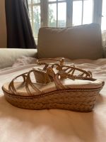 Sandalen Plateau Stuart Weitzmann 39,5 Gold/Rose München - Schwabing-West Vorschau