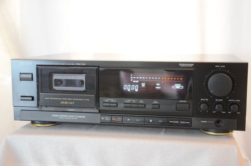 Denon DRM-700A Kassettendeck Schwarz in Glottertal