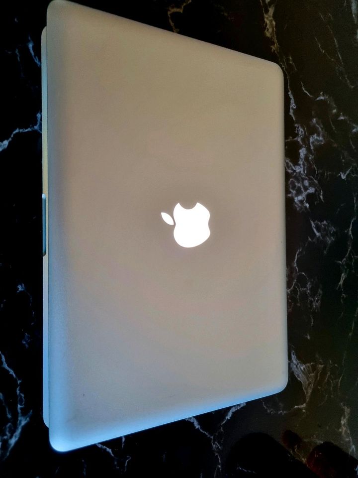 MACBOOK PRO 13" ,1TB SSD,12 GB,1.5 GB in Gelsenkirchen