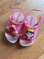 Baby Sandalen Badeschuhe Ipanema rosa Bayern - Schwenningen Vorschau