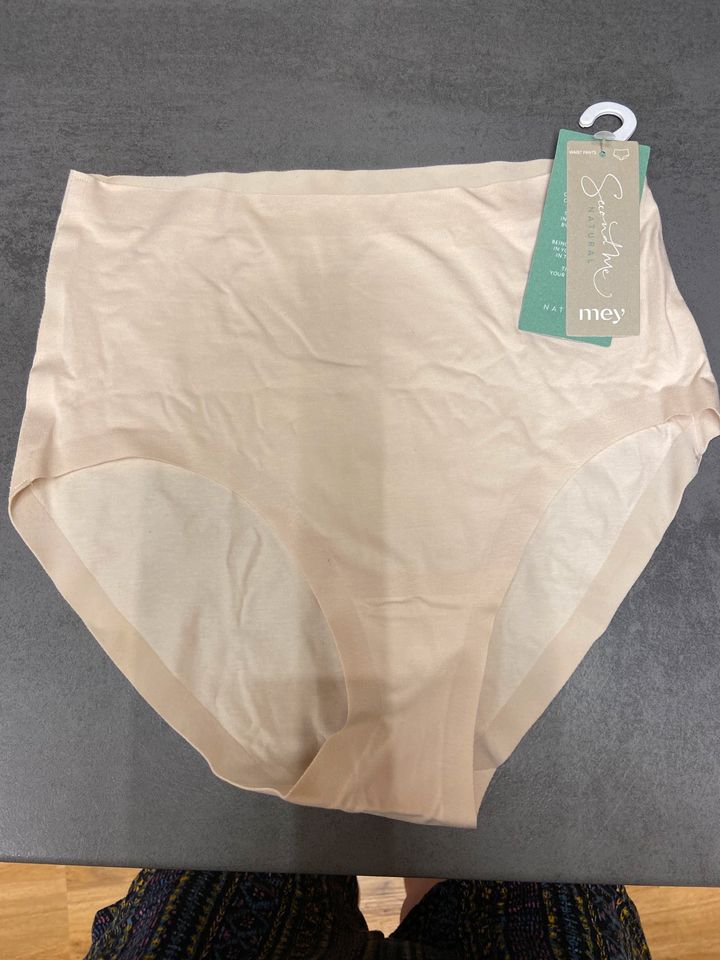 Mey Hoher Slip zb unters Brautkleid in Herrenberg