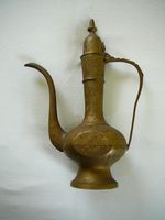 Kleine Messing-Kanne mit orientalischem Muster,  Höhe ca. 23 cm Niedersachsen - Meine Vorschau