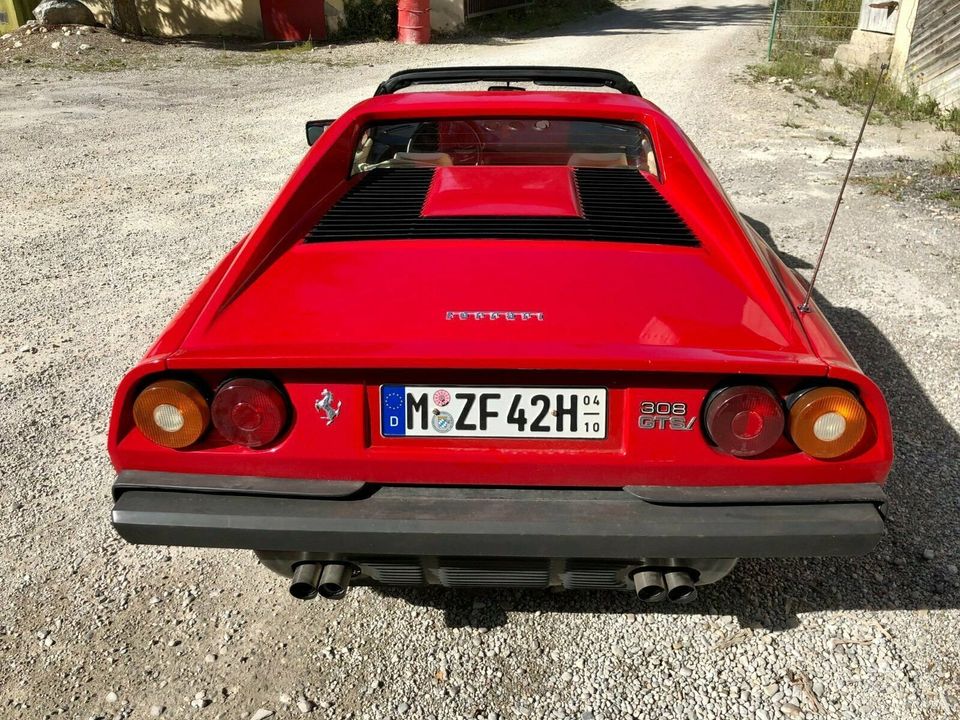 Hochzeitsauto / Brautauto mieten, Ferrari 308 Oldtimer München in München