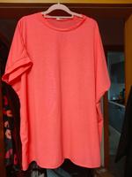 Neon pinkes T-Shirt von new collection in Einheitsgröße Niedersachsen - Stuhr Vorschau