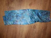 Capri Leggings mit Blumenprint Gr. M Neu Hessen - Dautphetal Vorschau