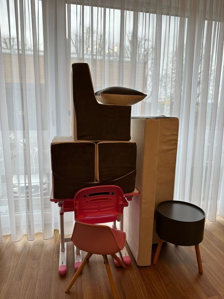 Sitzmöbel Kinder Couch Tisch Stuhl grau Spielsofa in Gotha