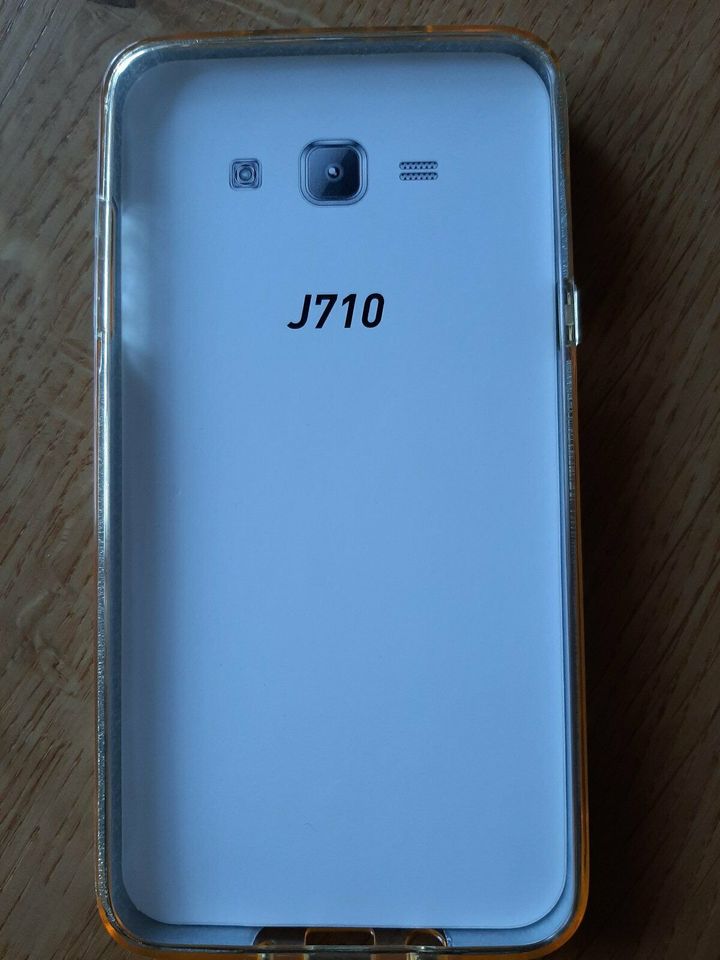 Schutzhülle für Samsung Galaxy J7 (2016) J710 in Ampfing