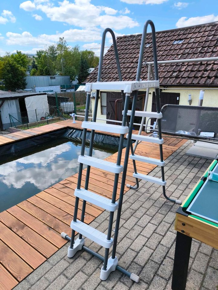 Pooltreppe 1,4m in Knittlingen