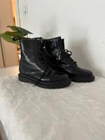 Dr. Martens Schwarz Niedersachsen - Lüneburg Vorschau
