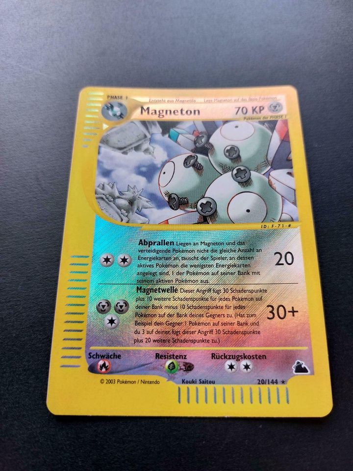 Pokemon Karte Magneton Reverse Holo Skyridge Set Near Mint in Schriesheim