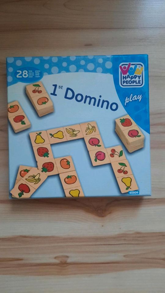 Domino für Kinder mit Obstmotiven in Lehrensteinsfeld