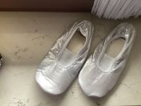 Fasching Schuhe silver Ballerina 33/34 neu Bayern - Gangkofen Vorschau