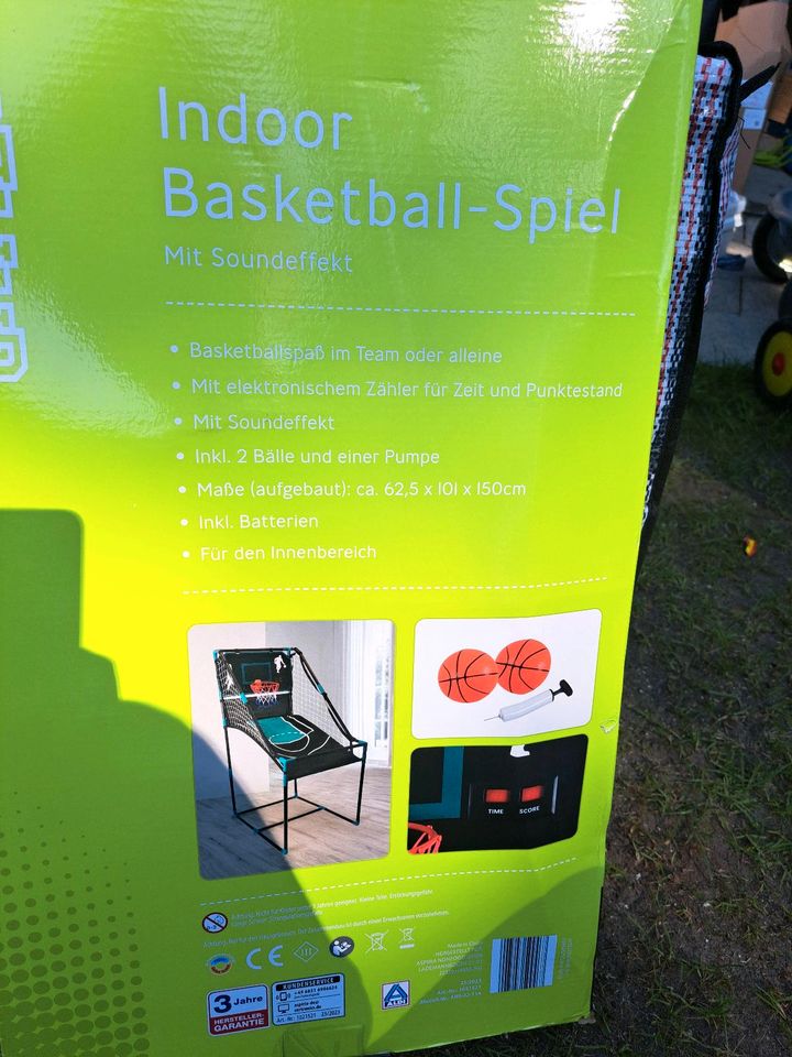 Indoor basketball spiel(neu) in Hamburg