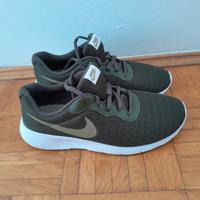 NIKE SNEAKER IN GR.38 Bayern - Regensburg Vorschau