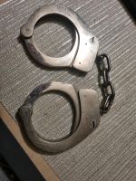 Spanische handschellen handcuffs Nordrhein-Westfalen - Rheda-Wiedenbrück Vorschau