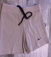 Nike Shorts neu Größe XL Baden-Württemberg - Kernen im Remstal Vorschau