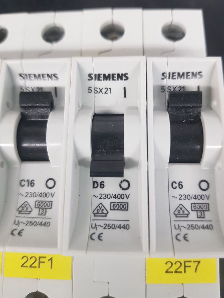 Moeller & Siemens 5SX21 Sicherungsautomat Leitungsschutzschalter in Grasbrunn