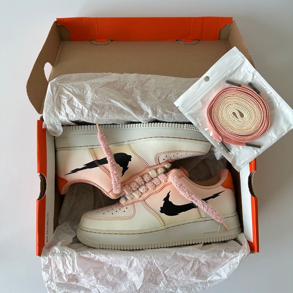 Nike Air Force 1 | EU40.5 US7.5 UK6.5 | NEU | Custom in Berlin