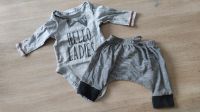 Babyset Body mit Hose Gr. 56/62 Nordrhein-Westfalen - Burbach Vorschau