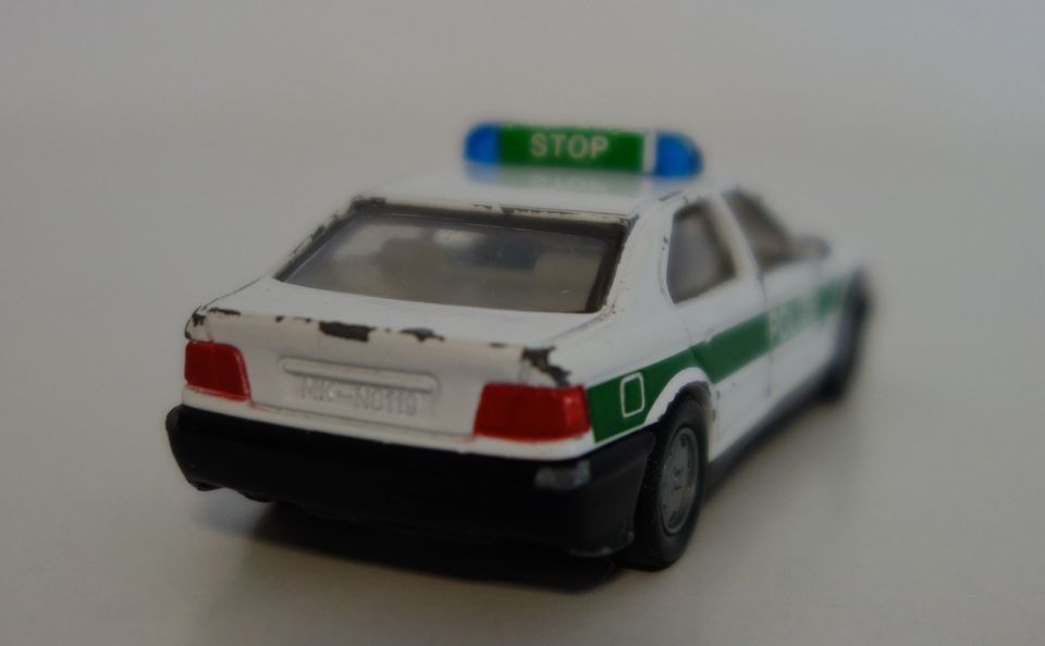 Siku 1028, BMW 320i, Polizeifahrzeug, Polizei, Modellauto, 1:55 in Flensburg