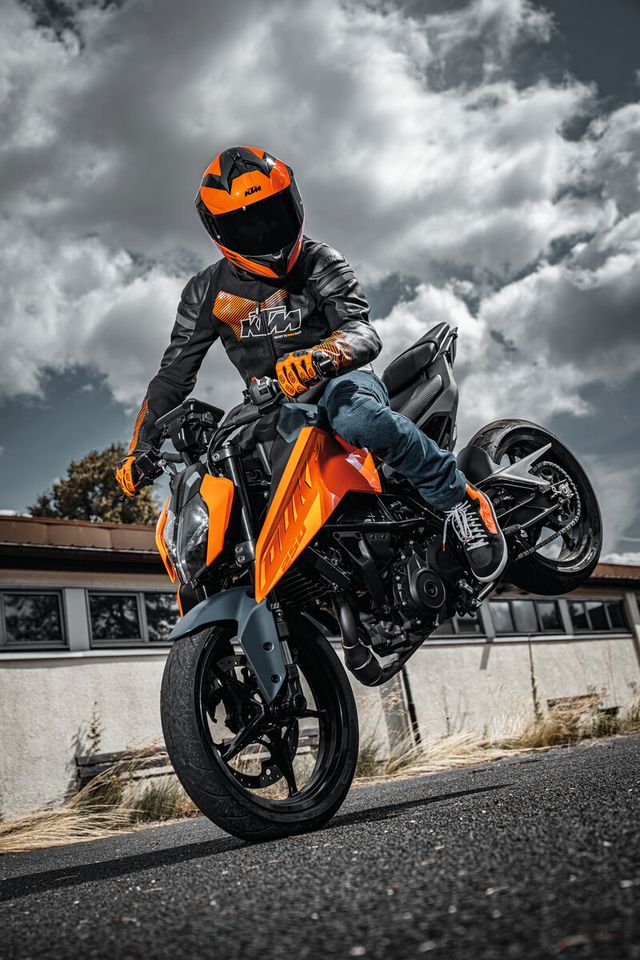 KTM 125 Duke 2024 *sofort verfügbar* in Winnenden