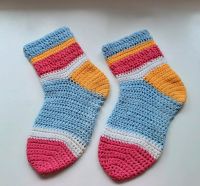 Socken gehäkelt ca. Größe 37-39 Berlin - Gatow Vorschau